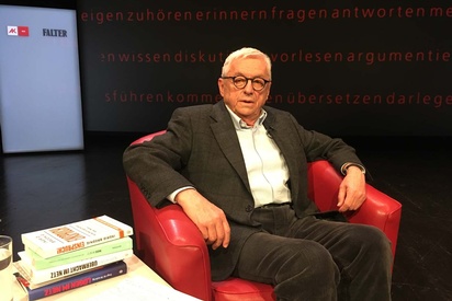 Peter Huemer beim 56sten Wiener Stadtgespräch © Roman Berka