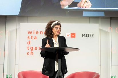 Shoshana Zuboff beim 50. Wiener Stadtgespräch
